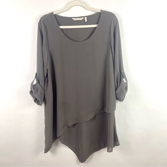 Soft Surroundings Mayfair Tunic Roll Tab Sleeve Sheer Asymmetric Hem Gray M - Picture 2 of 13